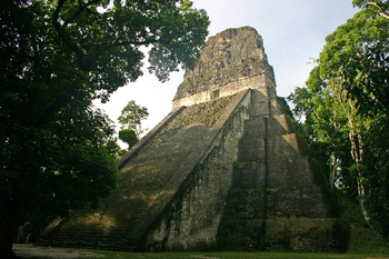 14Tikal2004.jpg