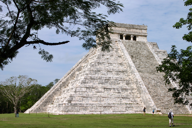 http://www.itonaika.com/column/images/Chichen_Itza116.jpg