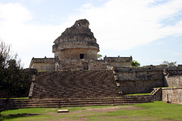 http://www.itonaika.com/column/images/Chichen_Itza222.jpg