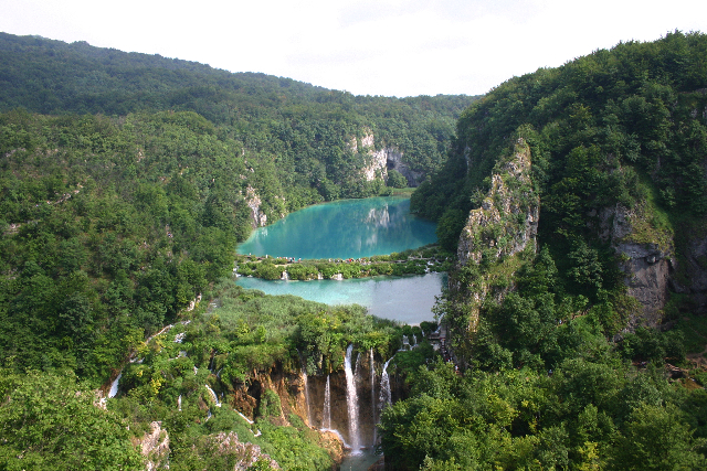 http://www.itonaika.com/column/images/Plitvice102.jpg