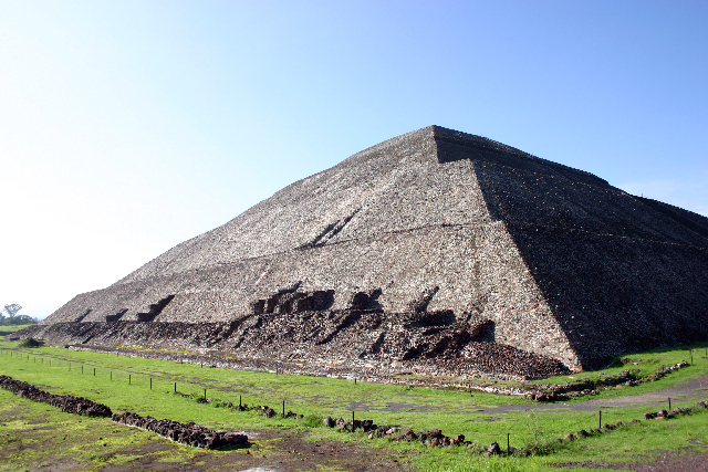 http://www.itonaika.com/column/images/Teotihuacan105.jpg