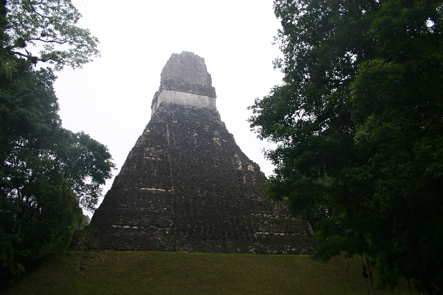 http://www.itonaika.com/column/images/Tikal103.jpg