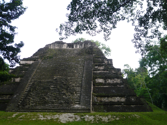 http://www.itonaika.com/column/images/Tikal706.jpg