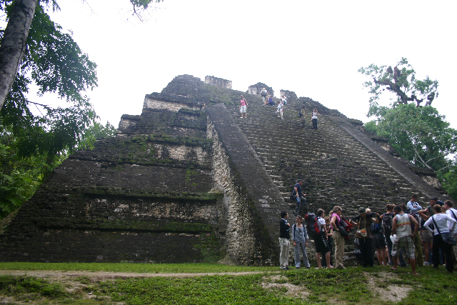 http://www.itonaika.com/column/images/Tikal708.jpg