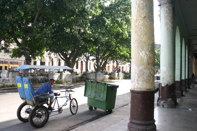 http://www.itonaika.com/column/images/havana2217.jpg