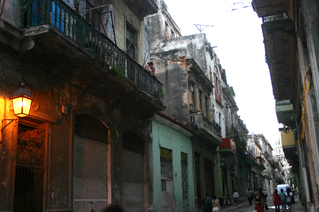 http://www.itonaika.com/column/images/havana2341.jpg