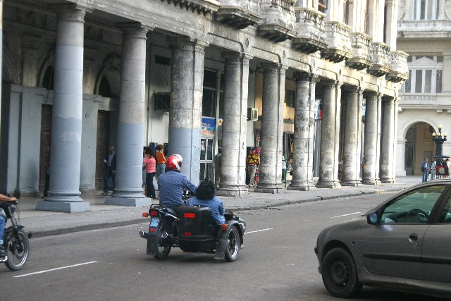 http://www.itonaika.com/column/images/havana4507.jpg