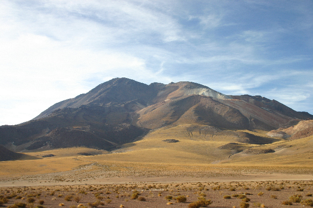 http://www.itonaika.com/column/images/uyuni1016.jpg