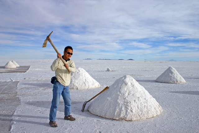 http://www.itonaika.com/column/images/uyuni1296.jpg