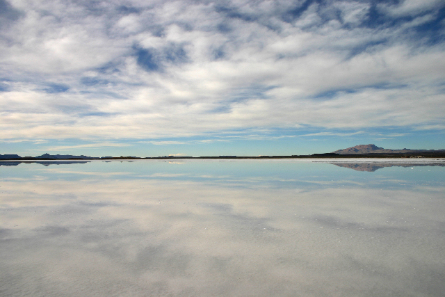 http://www.itonaika.com/column/images/uyuni339.jpg